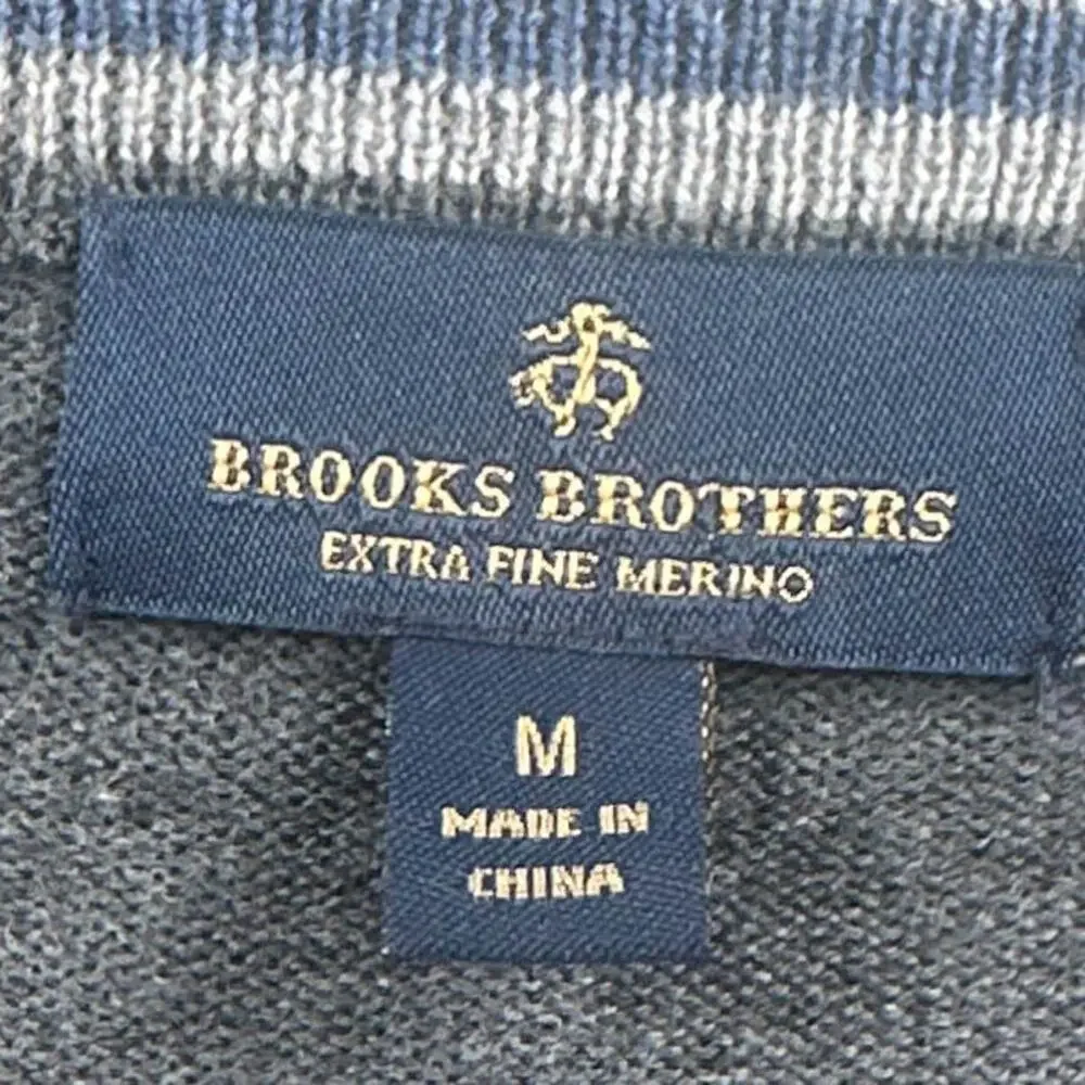 Brooks Brothers Merino Wool Sweater M V-Neck Gray Preppy Ivy League Old Money